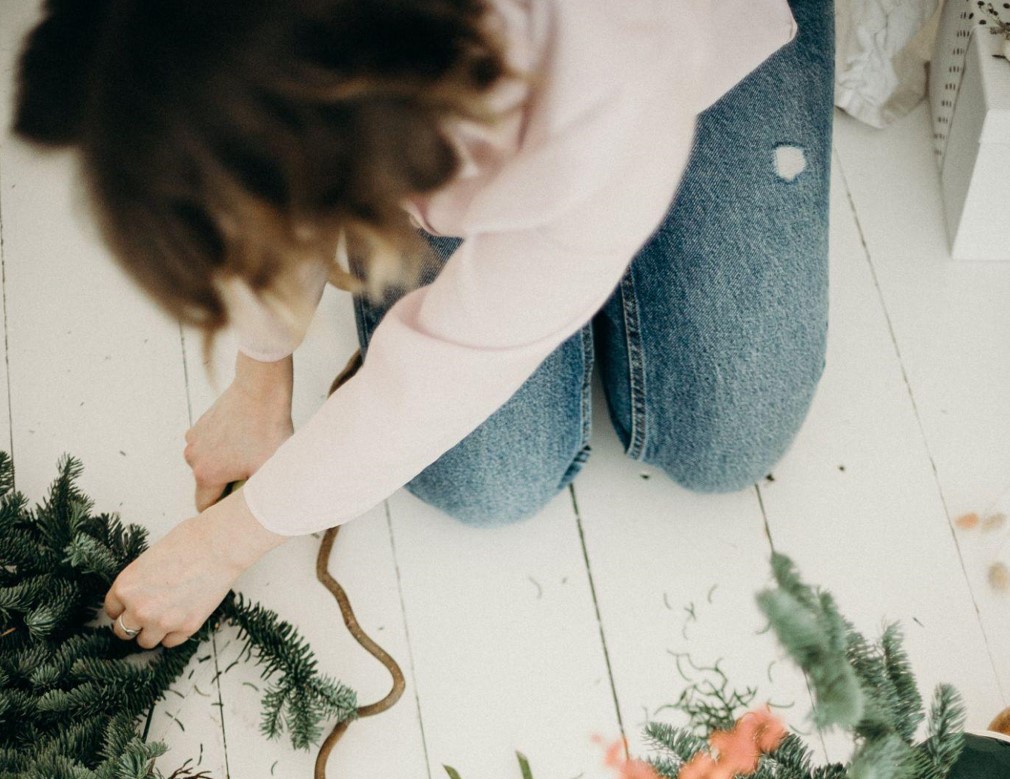 Christmas Wreaths and a 9ft Flocked Tree Spread Cheer